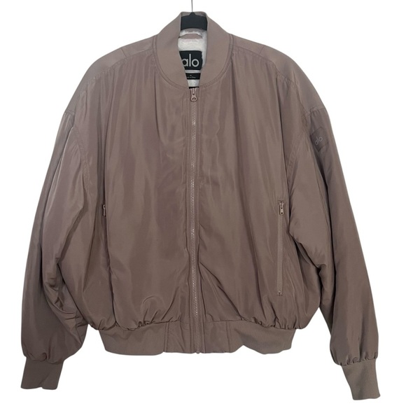 ALO Yoga Jackets & Blazers - Alo Yoga Tan Taupe Ivory Faux Fur Lined Urbanite Bomber Jacket Medium
